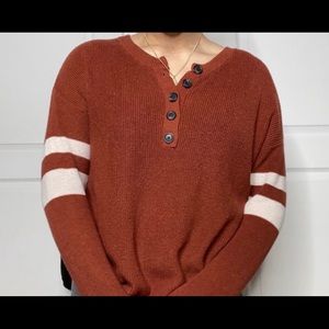 American Eagle Sweater.